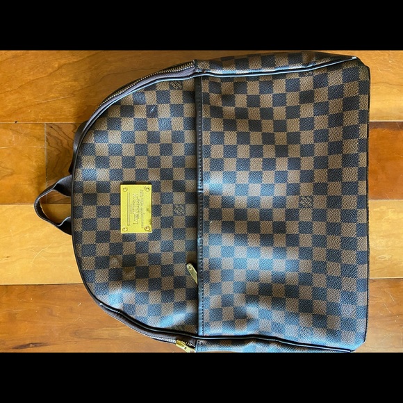Louis Vuitton backpack - Picture 6 of 11
